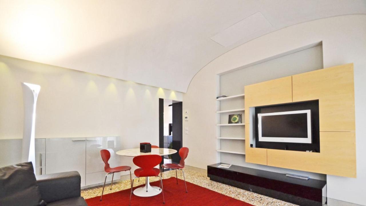 Ai Bareteri Luxury Canal View Veneza Exterior foto